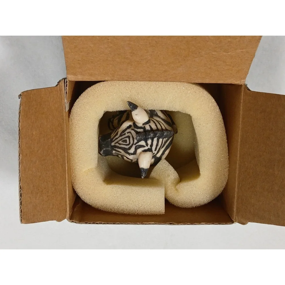 Harmony Kingdom Pot Bellys box PBBZE 